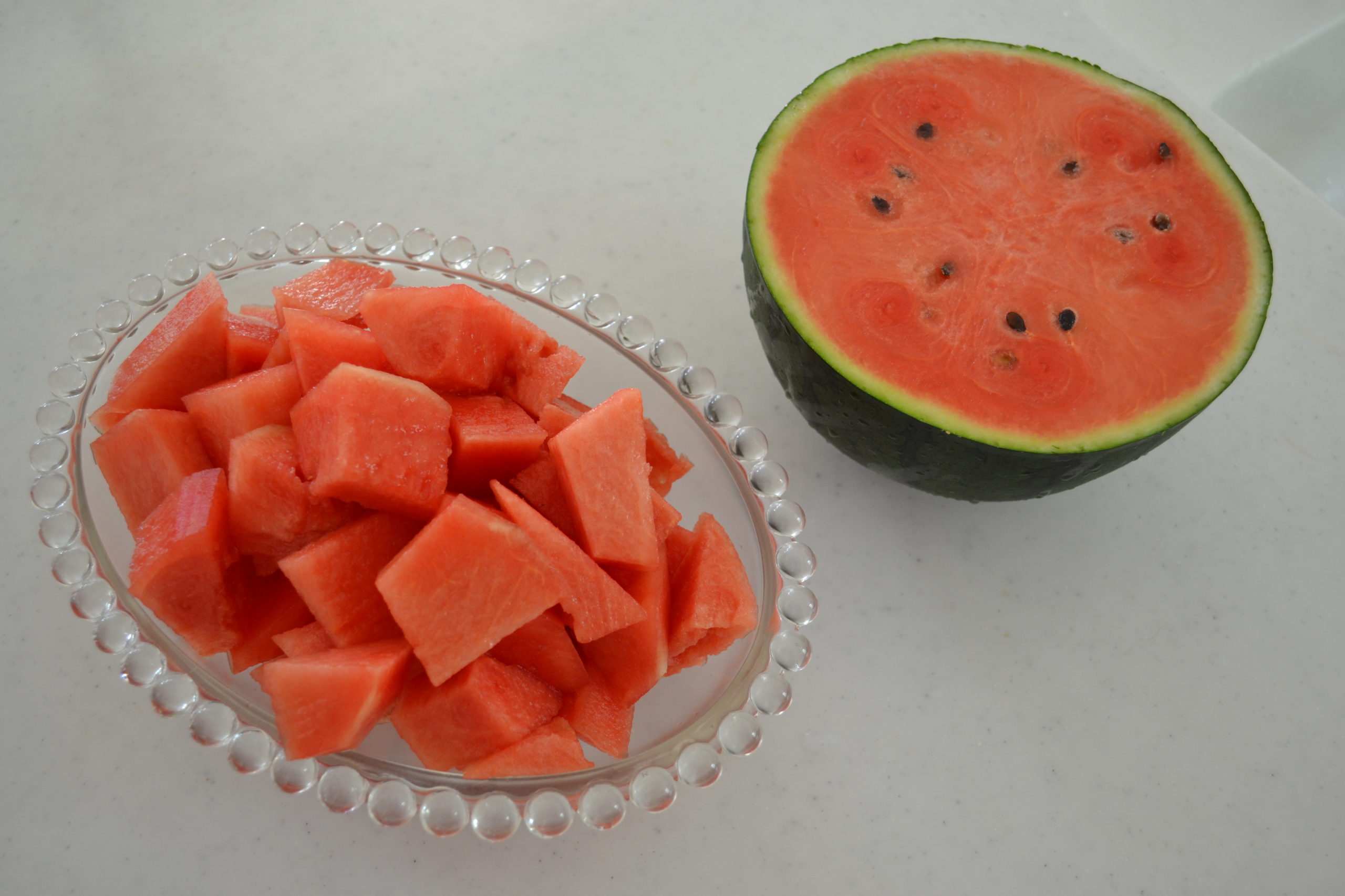 How to cut WATERMELON without seeds | The best way to eat Watermelon