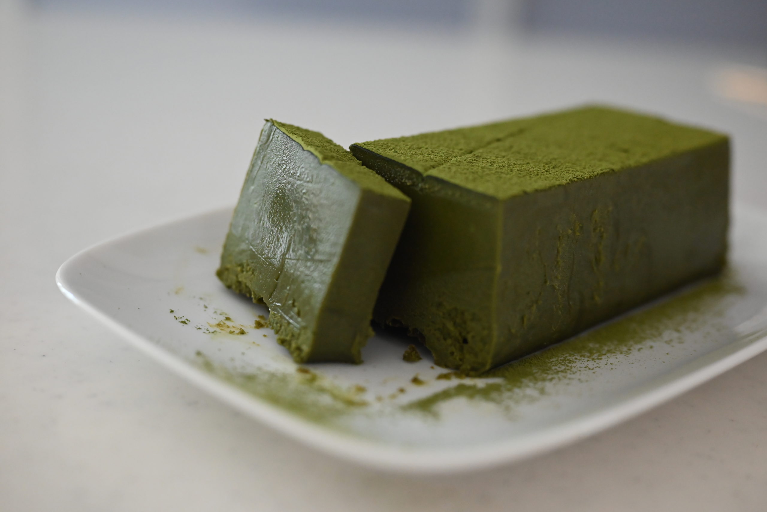 Flourless Matcha Cake Recipe ｜ Valentine’s Day Recipe for Matcha Lovers｜One-Bowl ＆ Easy